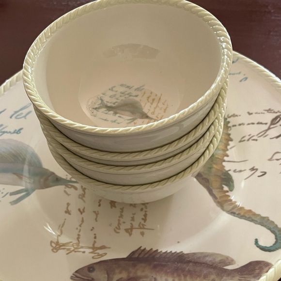 Melamine set - platter and bowls. - Picture 3 of 5